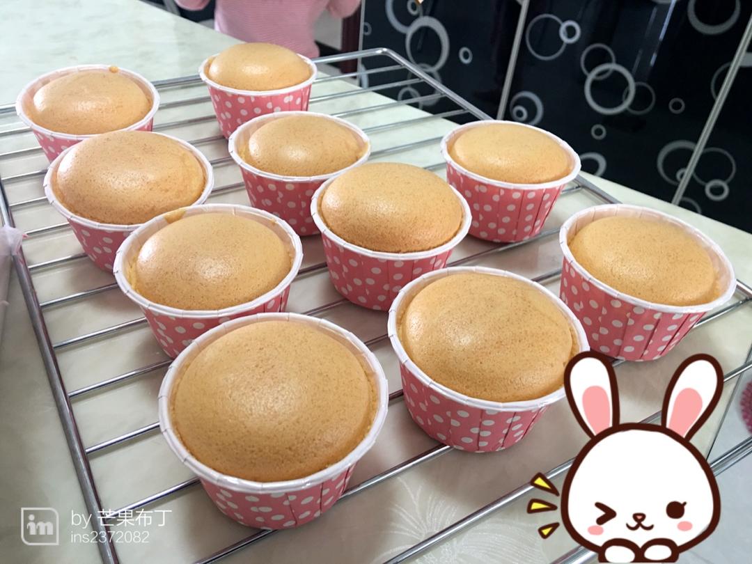 不塌不皱的光滑圆润版纸杯戚风（内含减糖版宝宝可吃）
