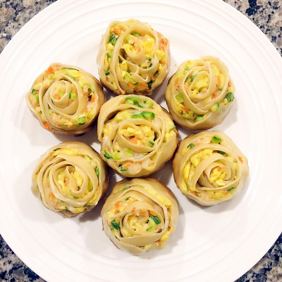 玫瑰花抱蛋煎饺