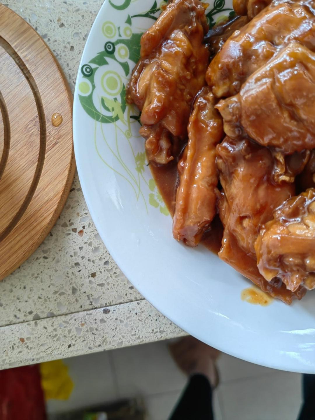 妈妈家的味道，吃了停不下来的红烧鸡翅