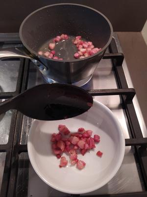 意式豌豆三层肉焗饭的做法 步骤2