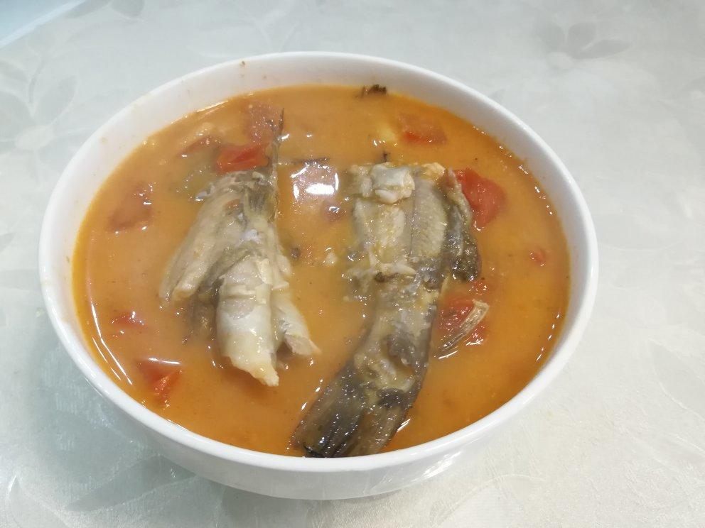 黄骨鱼番茄汤