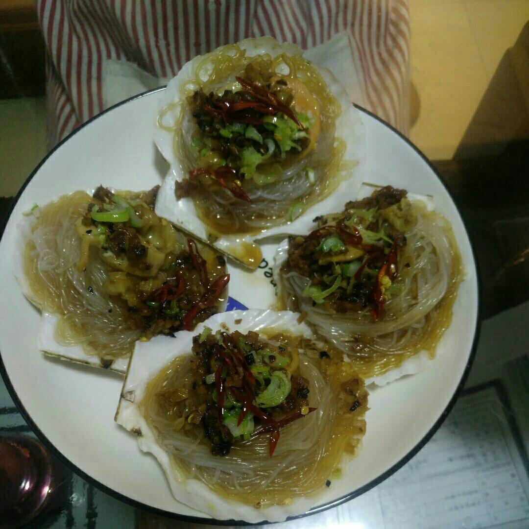 蒜蓉粉丝蒸扇贝