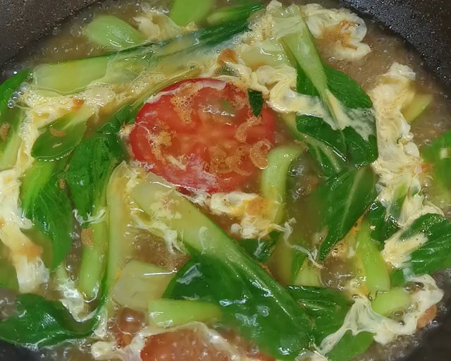 西红柿青菜鸡蛋汤图片