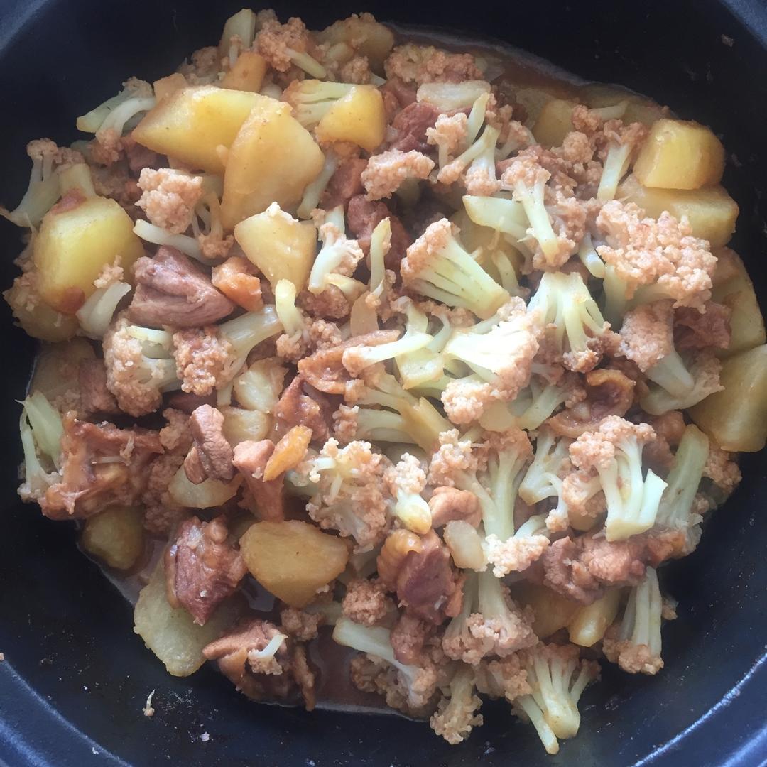 塔吉锅土豆焖鸡