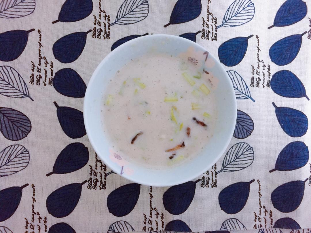 椒盐鲜蔬芋头浓汤