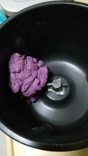 一次发酵的紫紫紫薯吐司的做法 步骤3