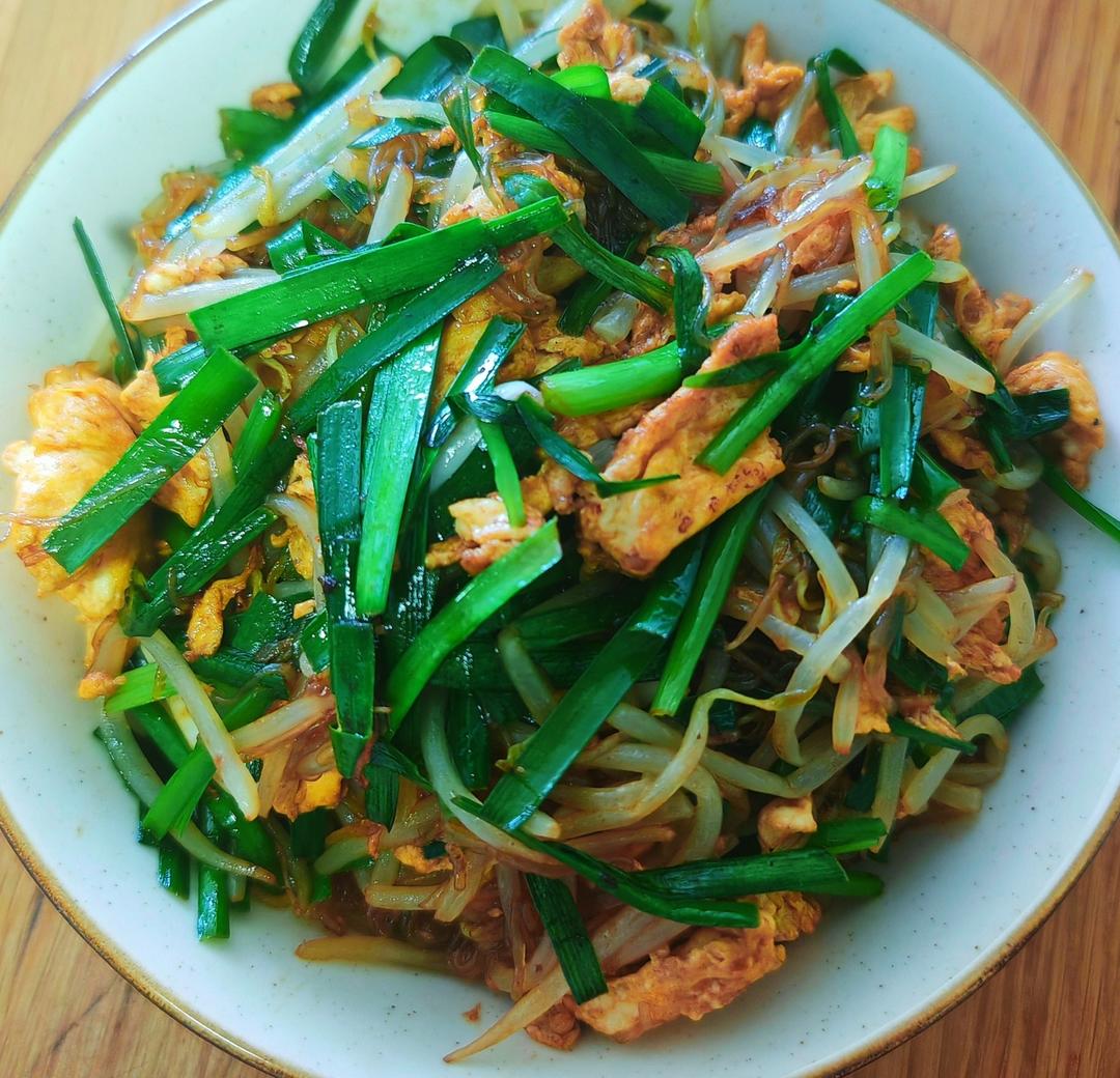 豆芽粉丝炒鸡蛋