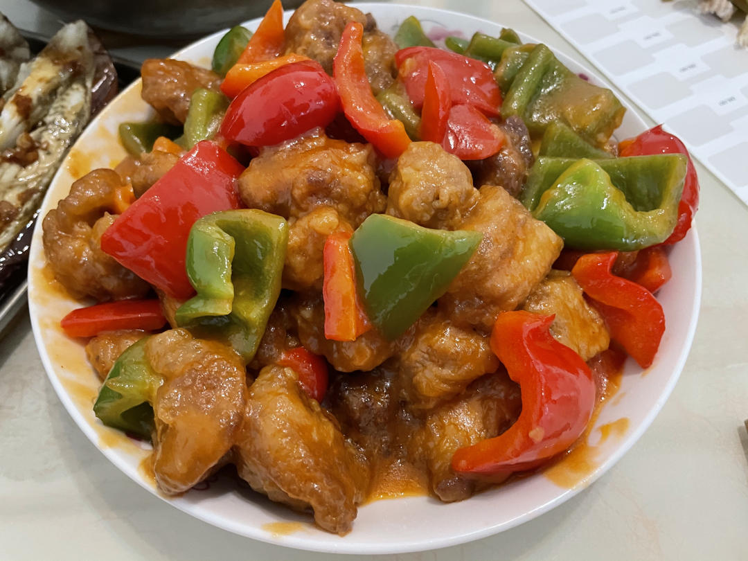 秘制菠萝咕噜肉（绝对好吃）