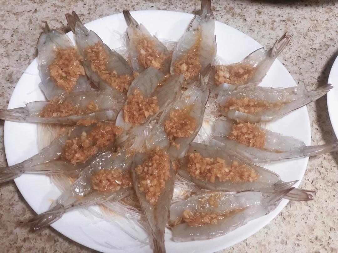 蒜蓉粉丝蒸虾