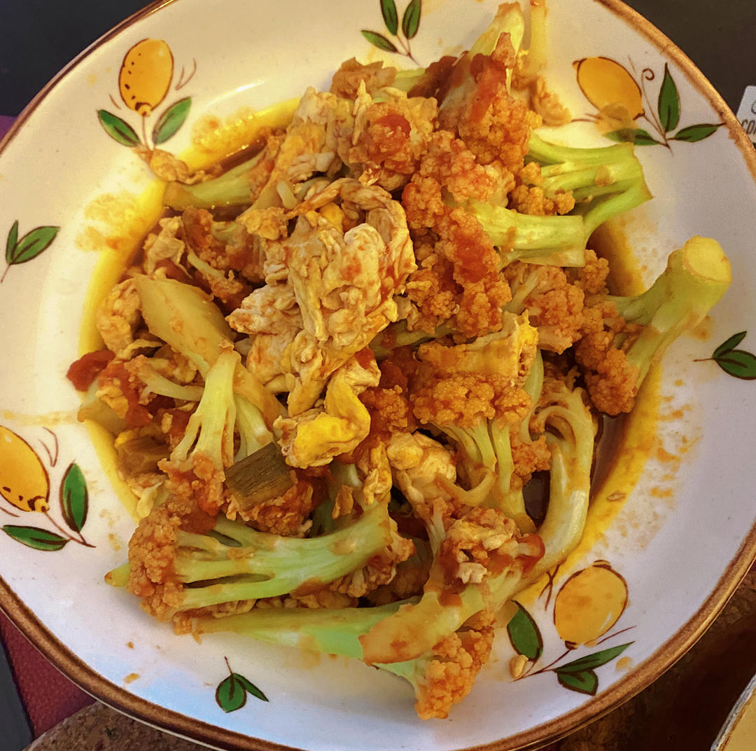 西红柿炒菜花（夏季开胃菜）