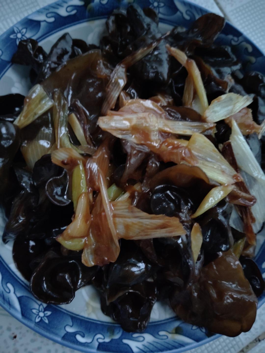 零基础快手菜_葱烧木耳