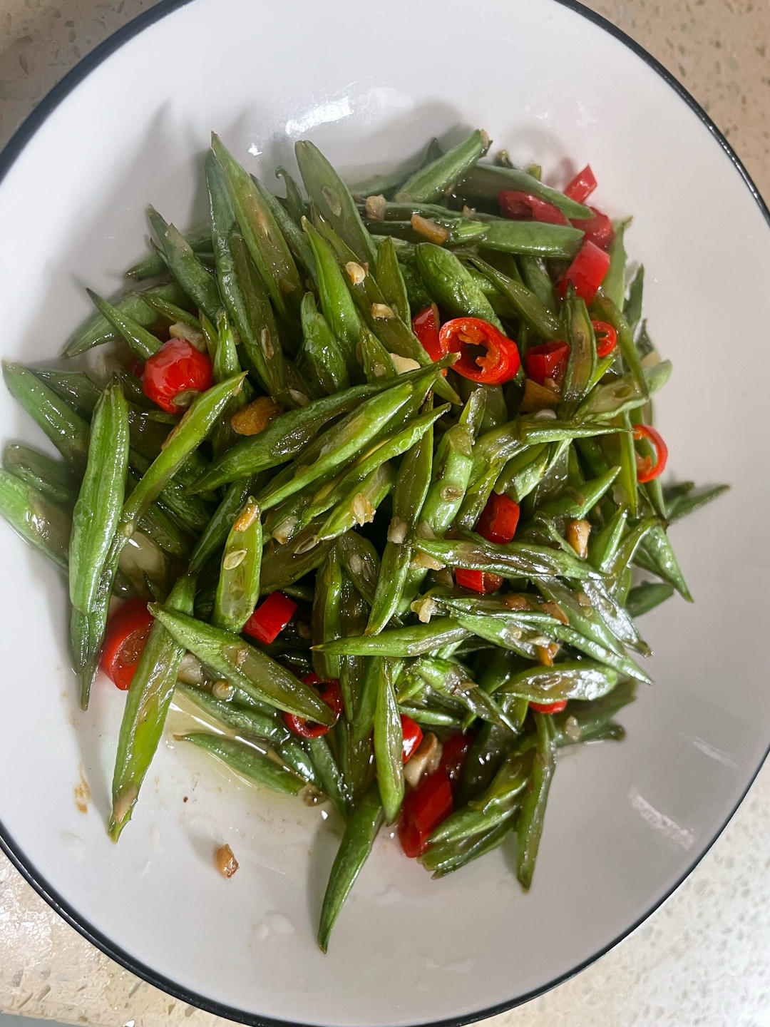 不吃不知道，一吃吓一跳的蒜香素炒豆角