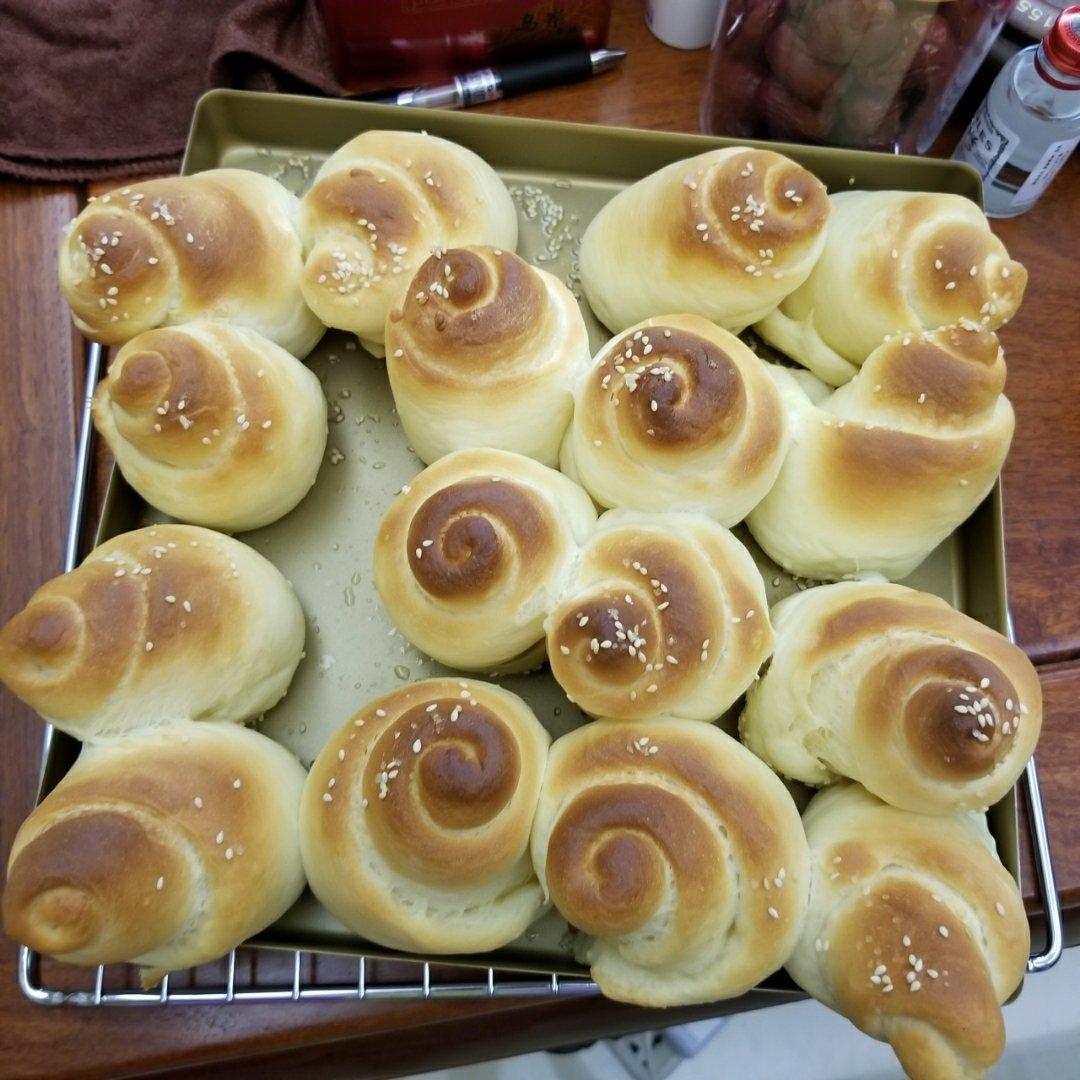 蜂蜜脆底小面包