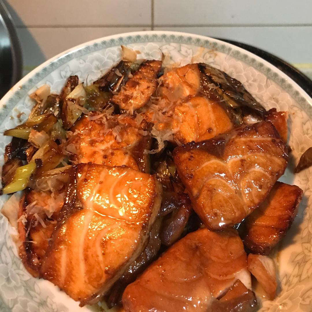 香煎三文鱼