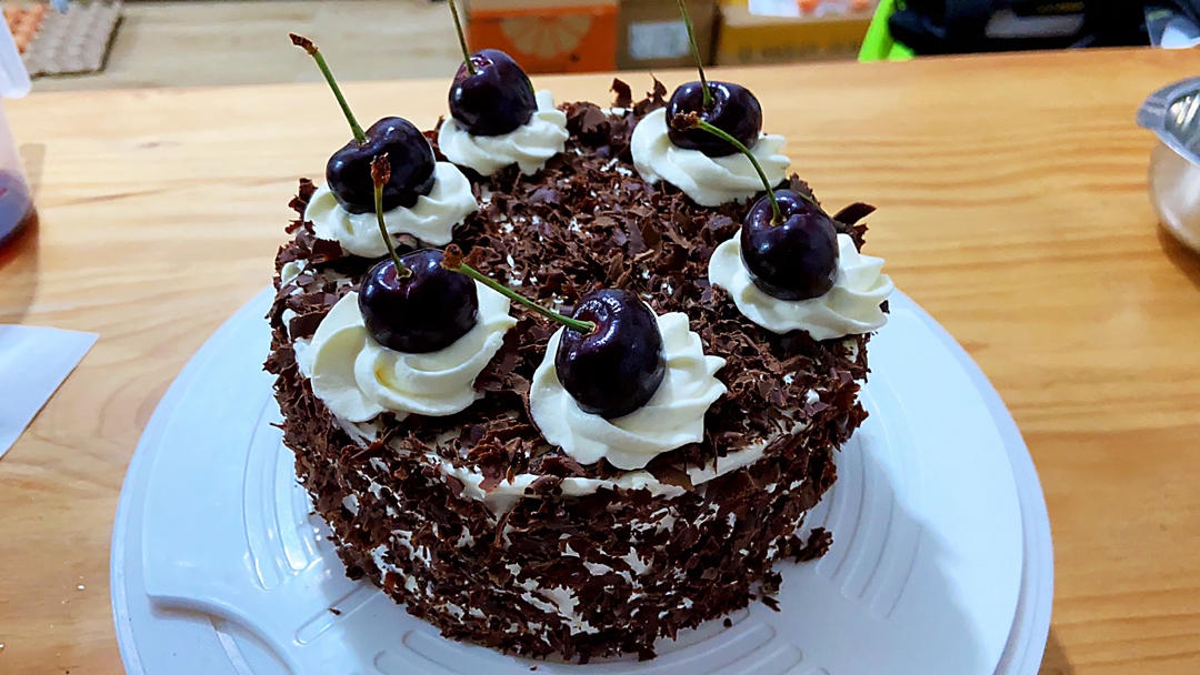 留学时的方子，传统黑森林蛋糕（含酒酿樱桃秘籍🍒