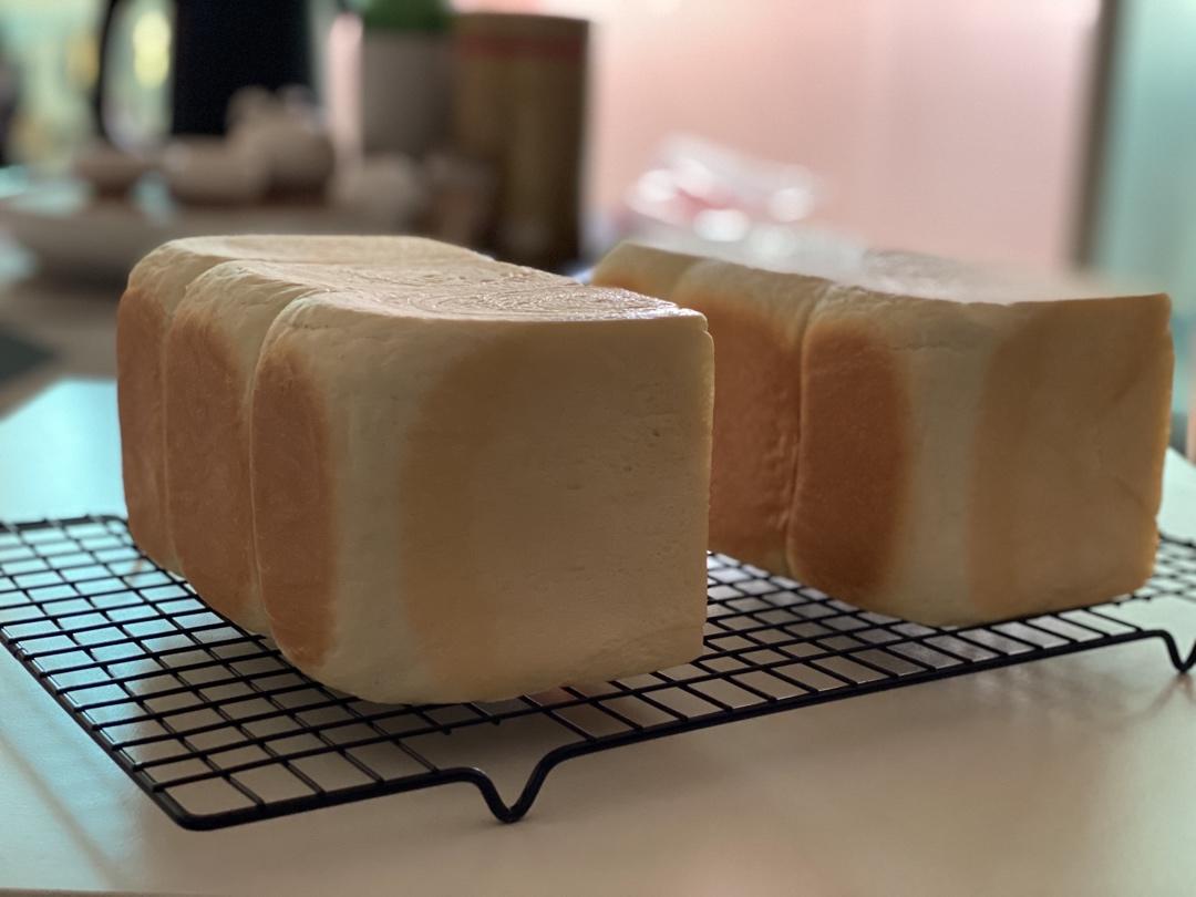 椰子油软白吐司100%拉丝