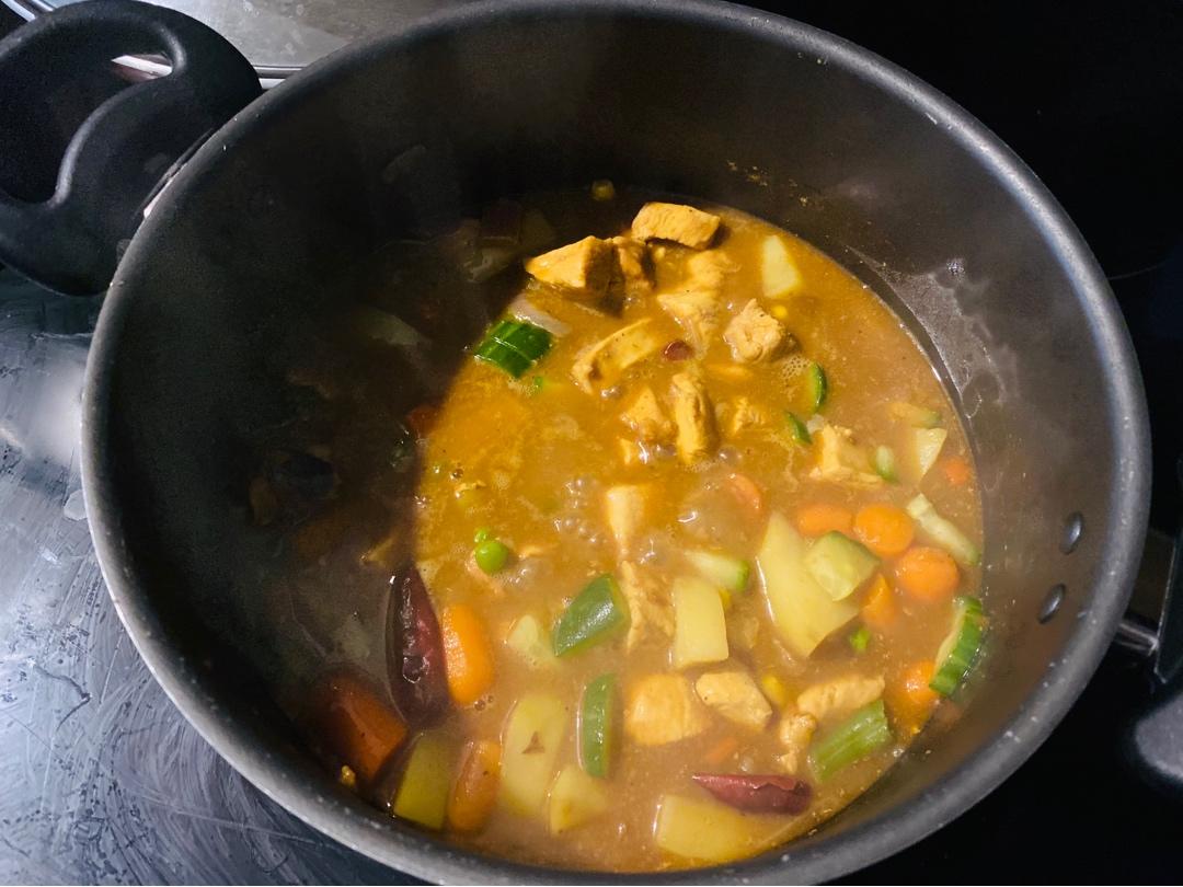 零失败日式咖喱鸡肉饭！！最正宗日本家庭做法！简单又好吃！