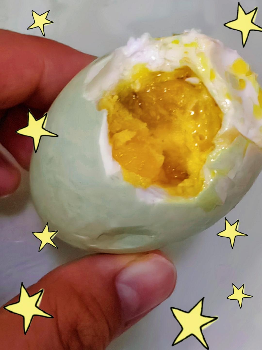 自制咸蛋： 100%出油起沙的咸蛋