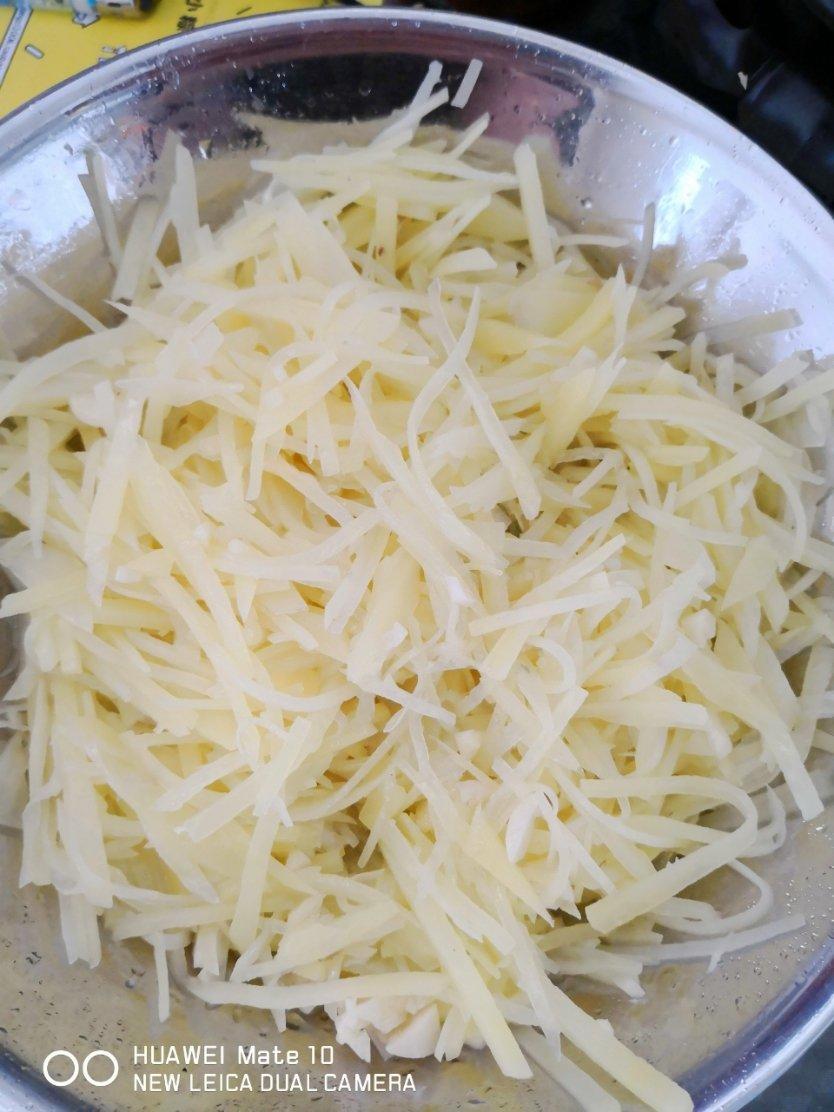 爽口炝拌土豆丝