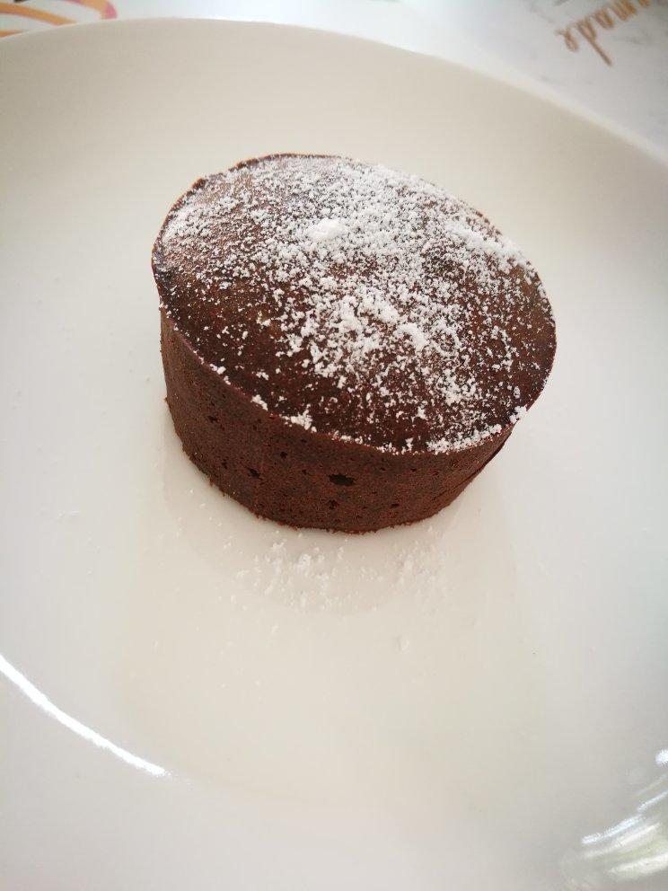 巧克力熔岩蛋糕(全图文超简单)