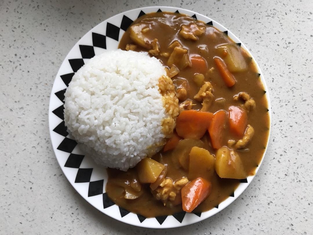 咖喱鸡肉饭