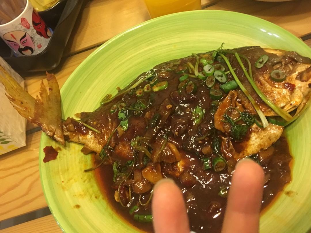 红烧金鲳鱼