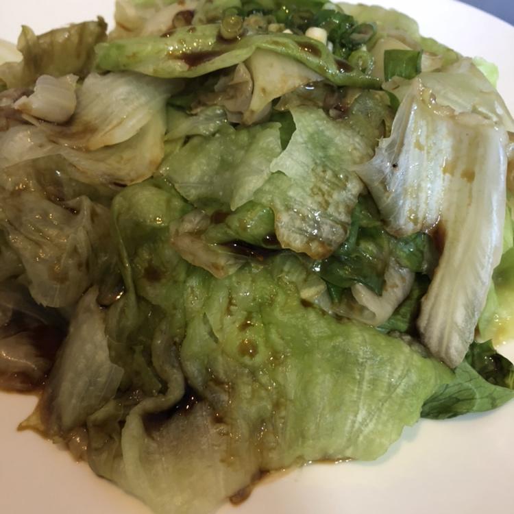 白灼西生菜