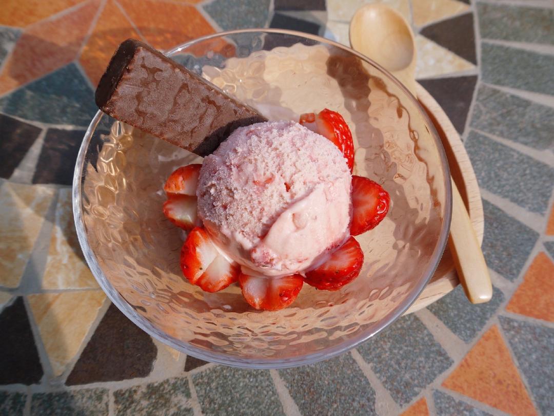 草莓冰淇淋🍓🍦🍨