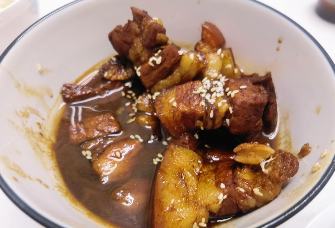 不焯水不放油的家常红烧肉