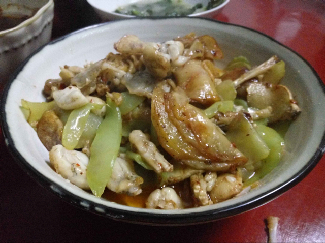干锅牛蛙