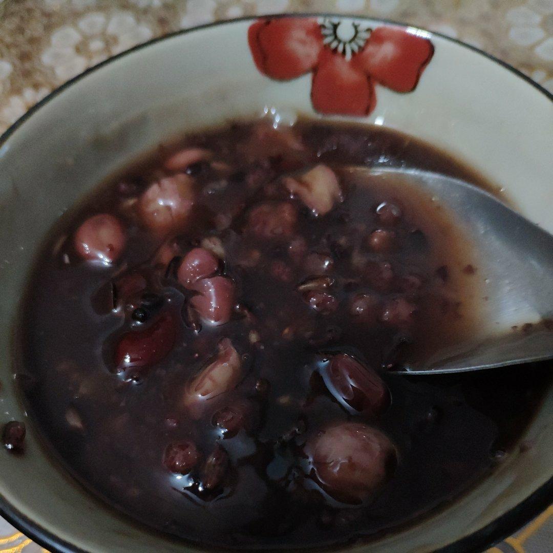 经过10次试做，终于调配出好吃的八宝粥配方，这味道绝了