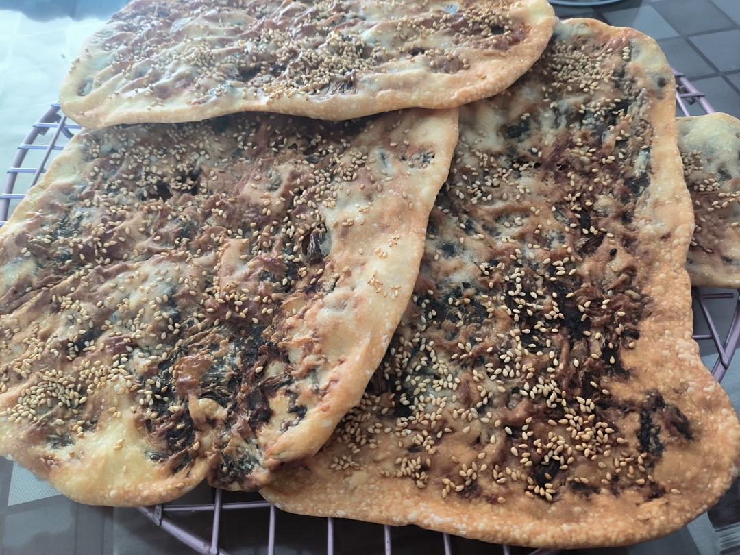 好吃到爆的梅干菜肉锅盔