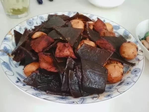 红烧肉炖海带