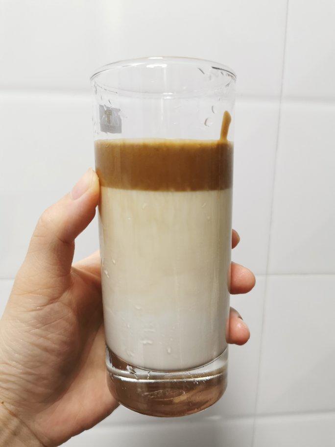 手打咖啡（网红400次泡沫咖啡）