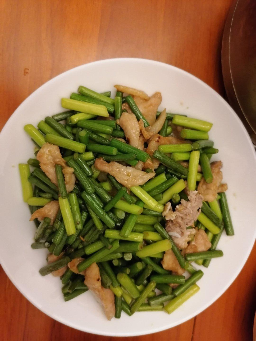 妈妈牌蒜薹炒肉