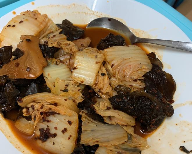 木耳香菇炒白菜的做法