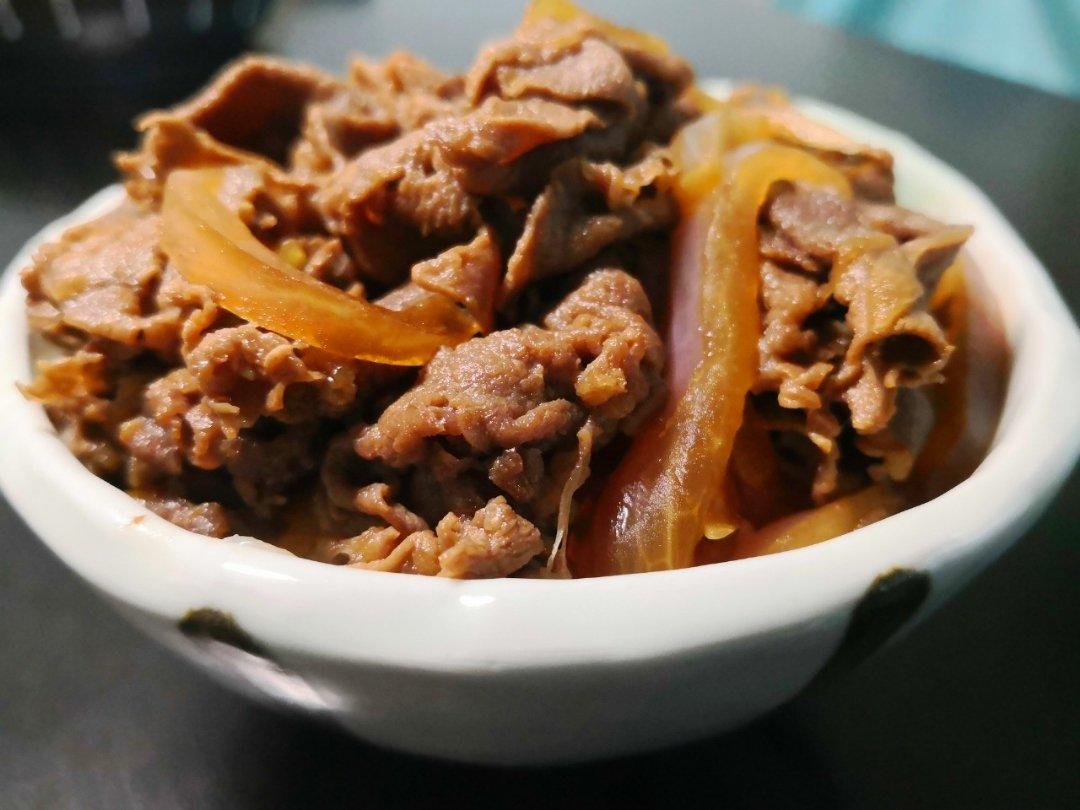 甩吉野家几条街的日式牛肉饭