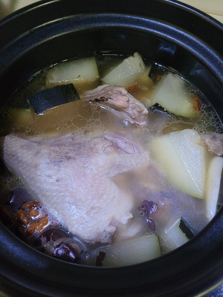 鸭腿冬瓜汤