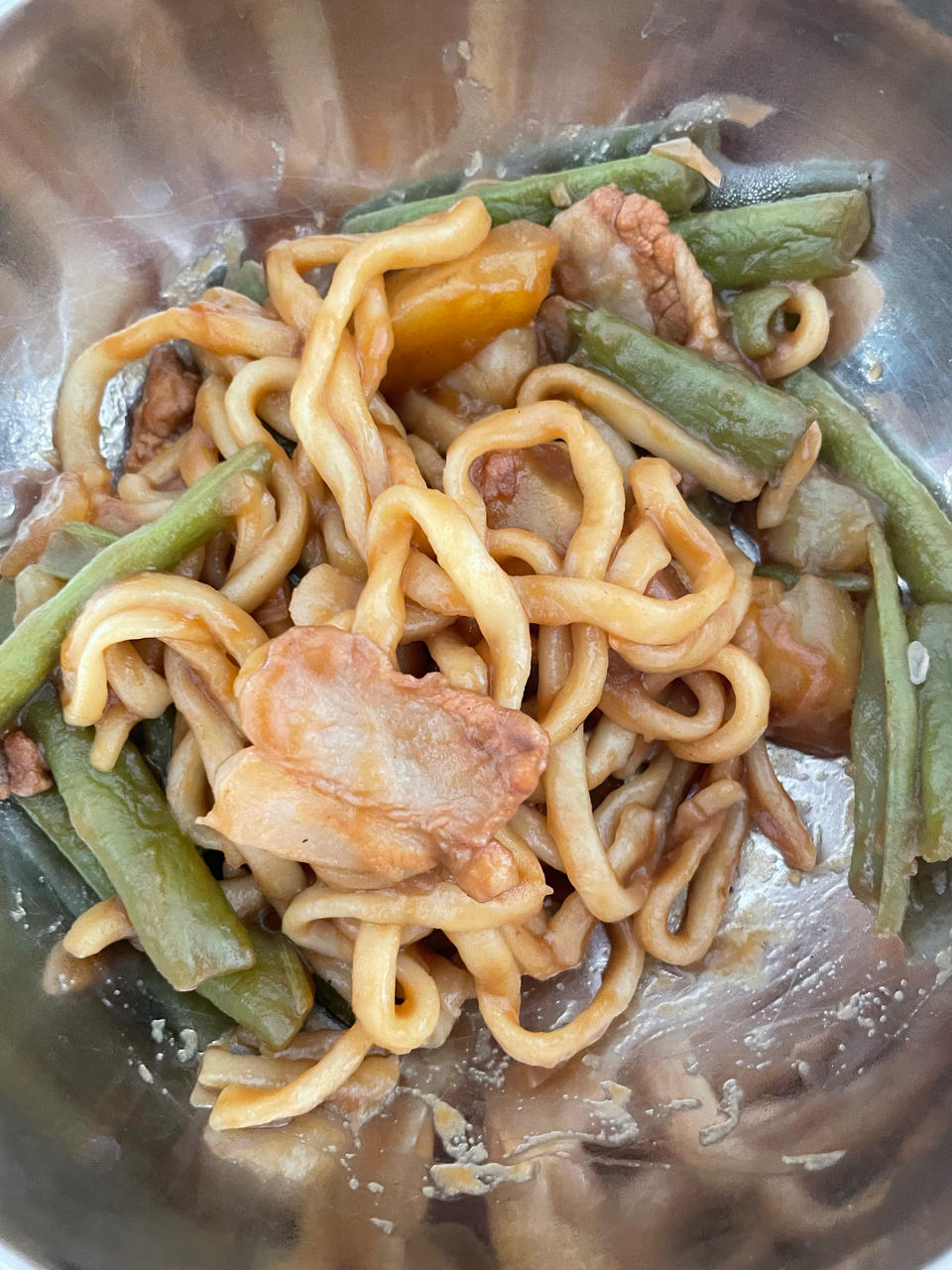 【内蒙铁锅焖面】太香了！外面排队2小时，在家一焖就搞定！