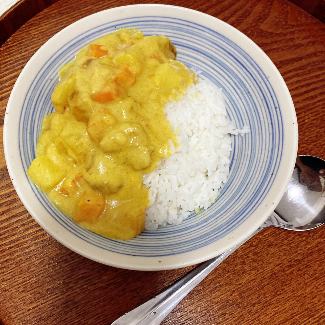 百梦多鸡肉咖喱饭