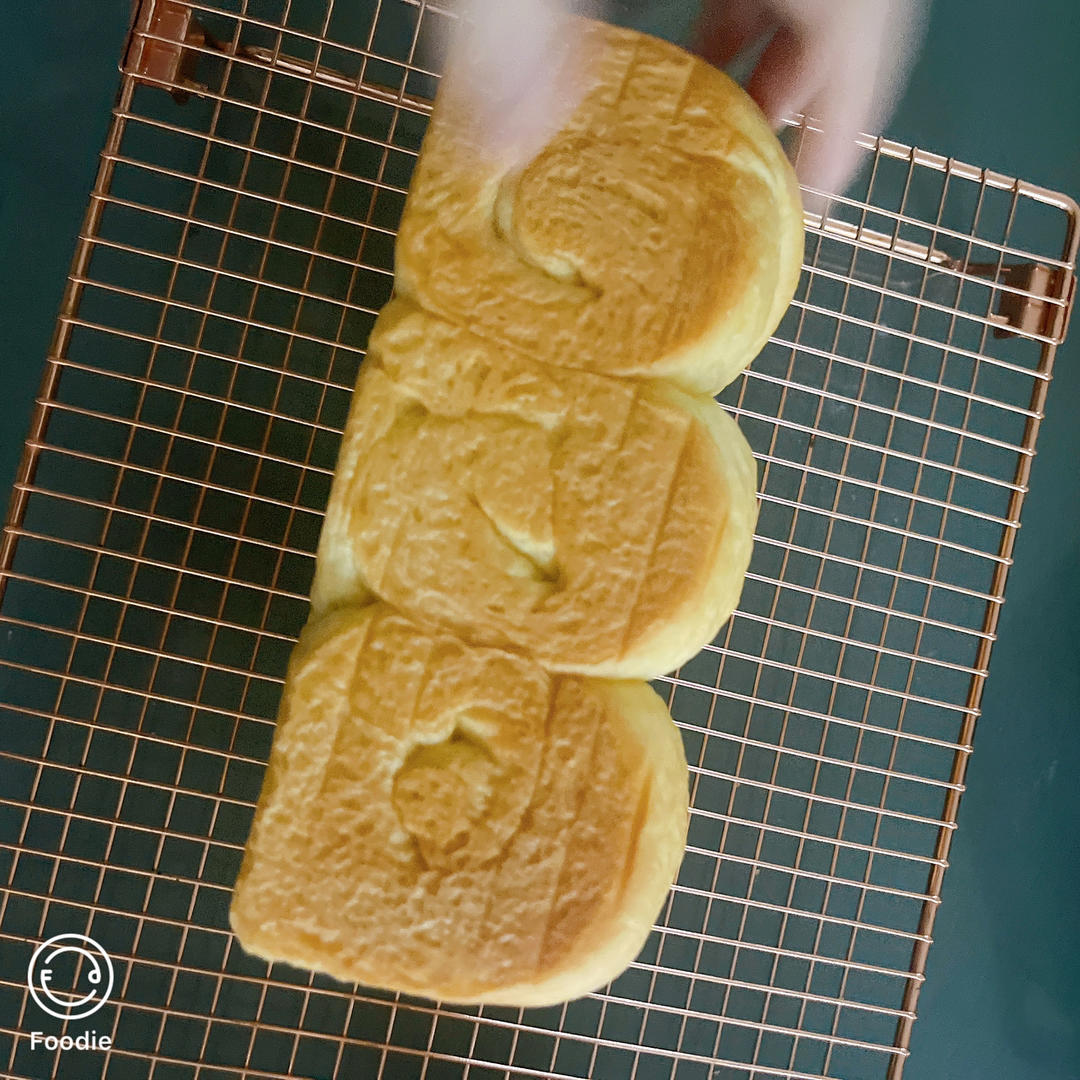 夺命软吐司（17小时隔夜冷藏发酵）