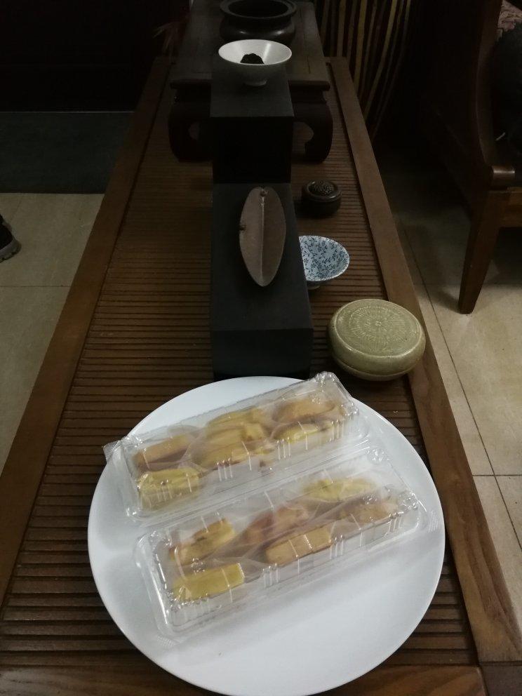100%土凤梨酥