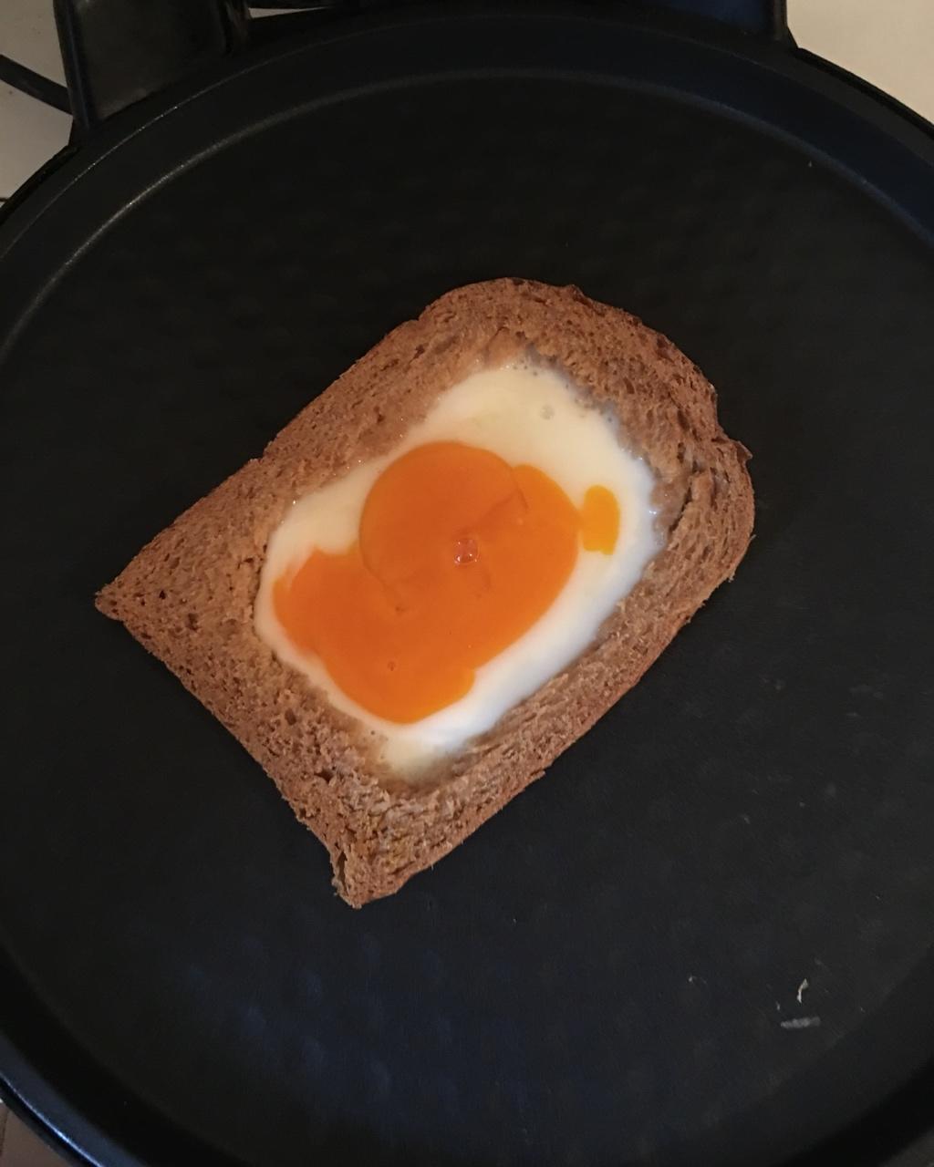芝士鸡蛋面包片