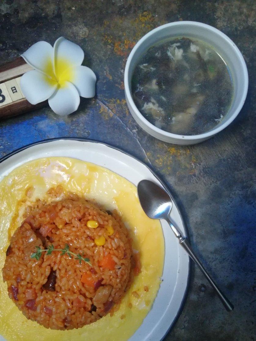 好吃到会爆发的芝士火山炒饭