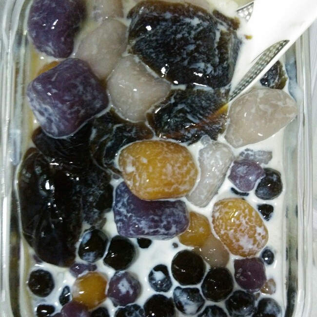 芋圆红豆汤