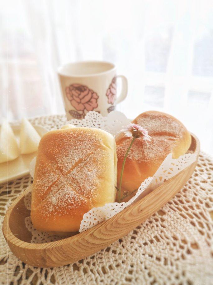 软到不知所措的牛奶卷