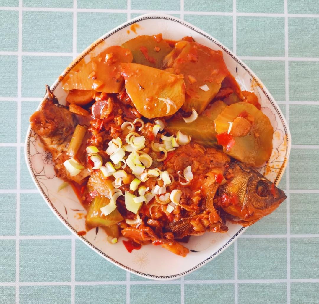 红烧鲫鱼