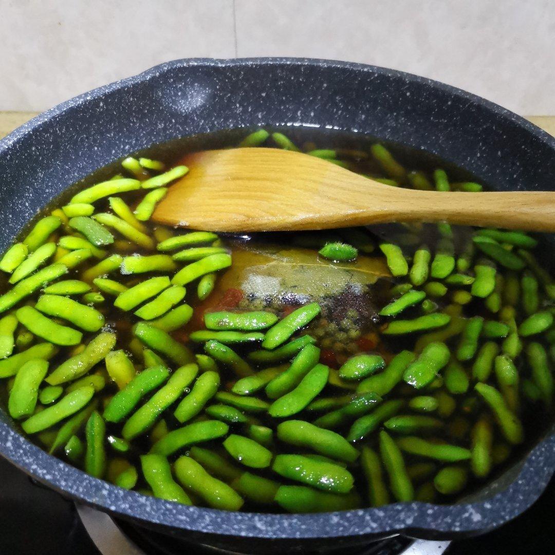 卤毛豆