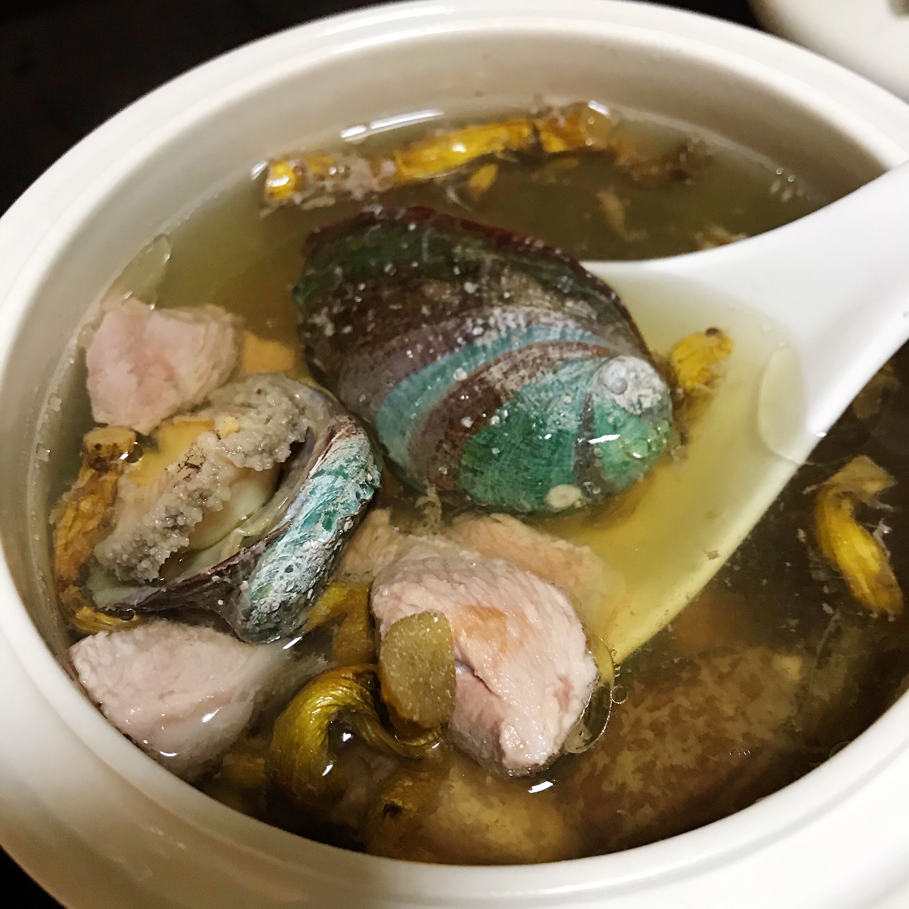 石斛麦冬鲍鱼炖瘦肉的做法