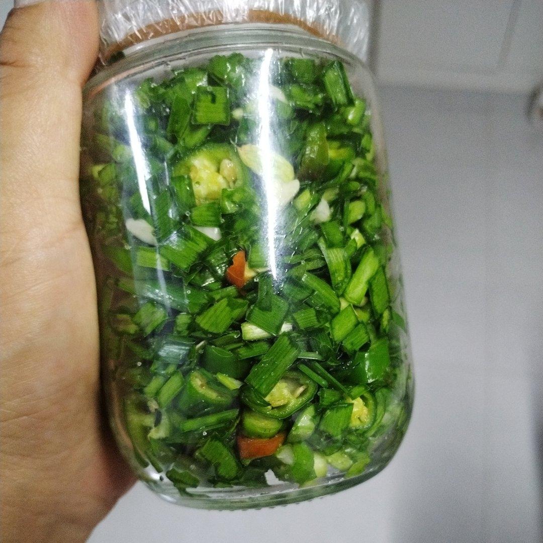 腌韭菜